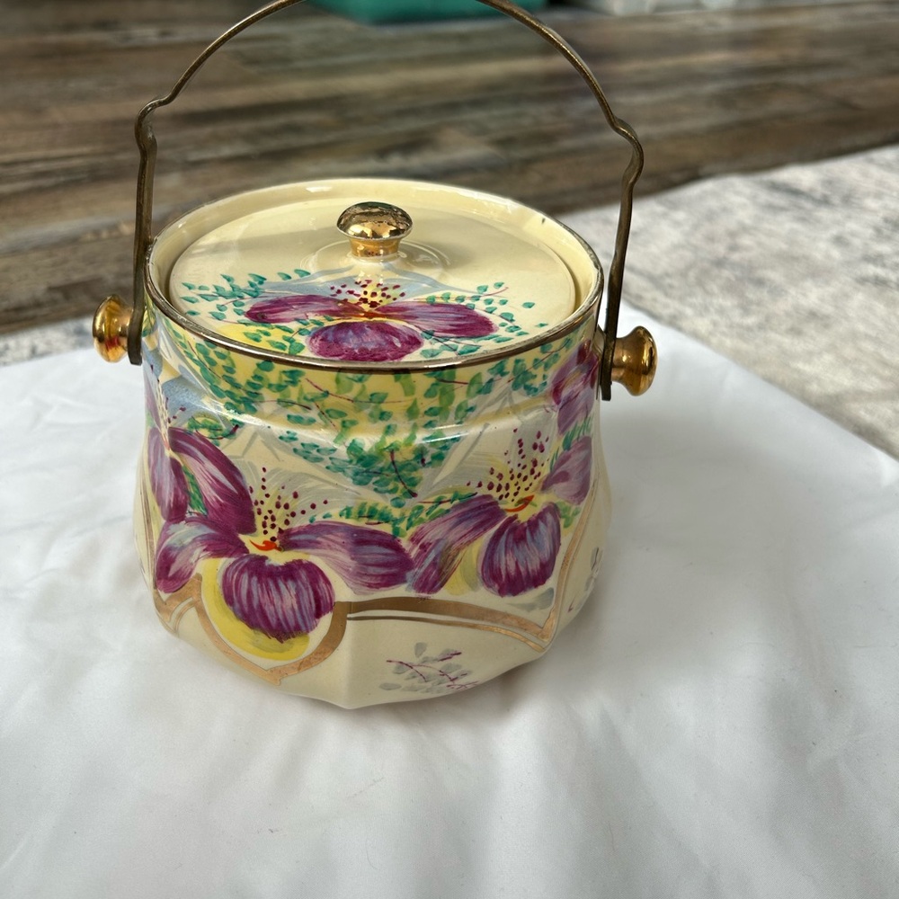 Vintage Sadler,England Biscuit Jar